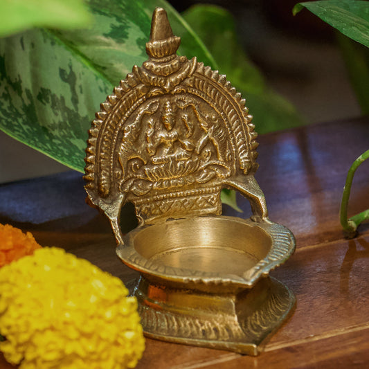Ambi Divine Vintage Brass Oil Lamp Deepak (Diya)