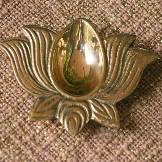 Ambi Divine 100% Pure Brass Pooja Lotus Deepam / Deepak / Diya - Set of 2