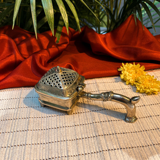 Ambi Divine Pure Brass Handheld Dhoop Dani with Perforated Lid for Pooja & Aarti